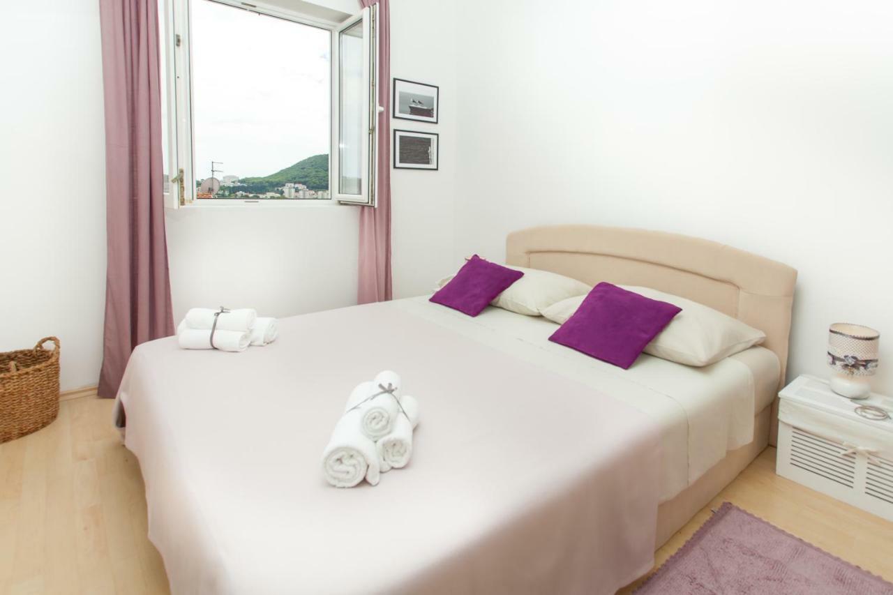 Two Bedroom Apartment With A Sea View & A Balcony Dubrovnik Exterior foto
